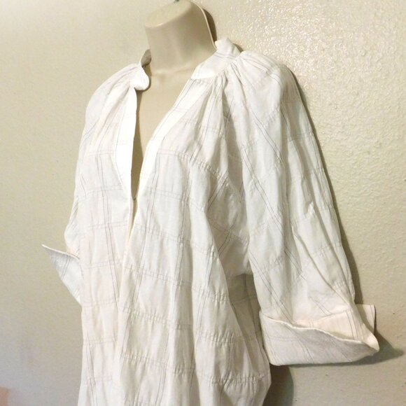 Anthropologie Top L White Tunic Length Blouse 3/4 Sleeve Cuff Cotton Blend - Picture 2 of 9